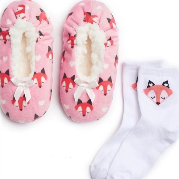 Babba Buddies Girls Matching Fox Slippers & Socks - Picture 2 of 9